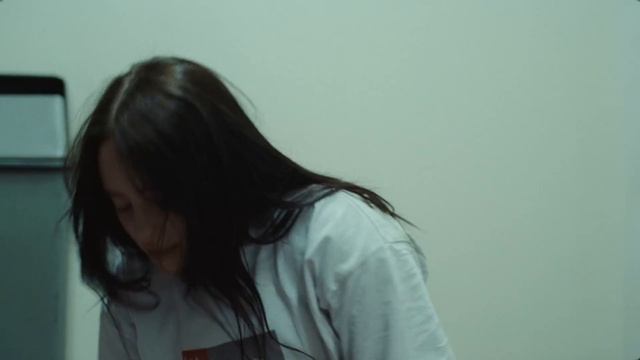 Billie Eilish – BIRDS OF A FEATHER (Official Music Video)