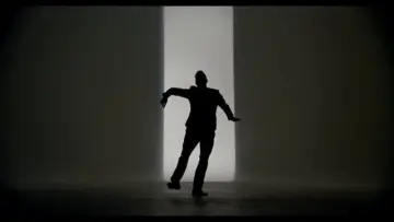 i (8)