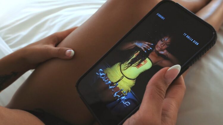 310babii-sound-like-official-visualizer-feat-ty-dolla-ign