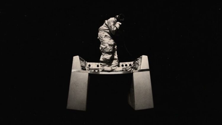 don-toliver-body-official-visualizer