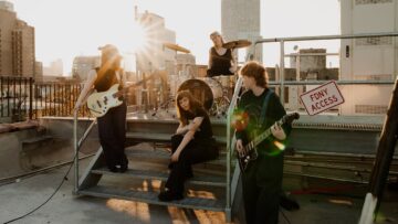 florence-road-hanging-out-to-dry-official-video