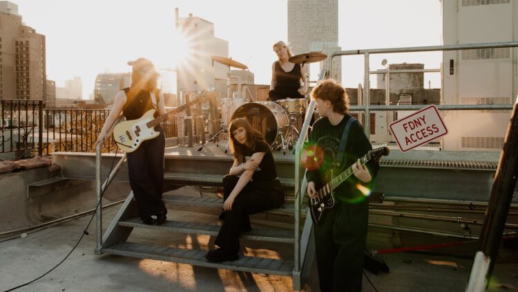 florence-road-hanging-out-to-dry-official-video