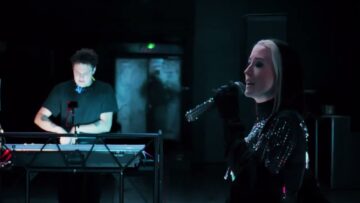 hayla-fall-again-live-session