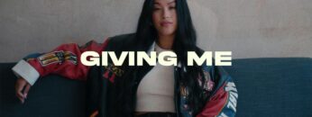 jazzy-giving-me-official-visualiser