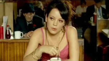 lily-allen-smile-official-video