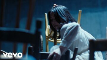 mitski-my-love-mine-all-mine-official-video