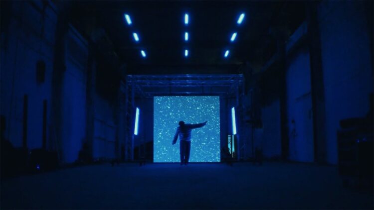 myles-smith-stargazing-take-my-heart-don-t-break-it-visualiser