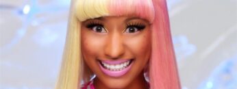 nicki-minaj-super-bass-official-video