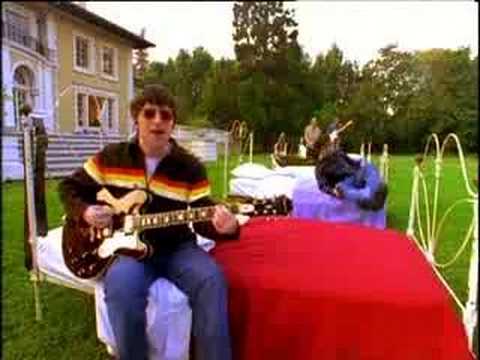 oasis-don-t-look-back-in-anger-official-video