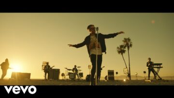 onerepublic-i-ain-t-worried-from-top-gun-maverick-official-music-video