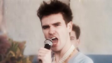 the-smiths-this-charming-man-official-music-video