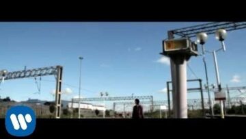 the-wombats-moving-to-new-york-official-video