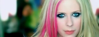 thumb_avril-lavigne-hot-remastered