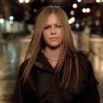 thumb_avril-lavigne-i-m-with-you-4k